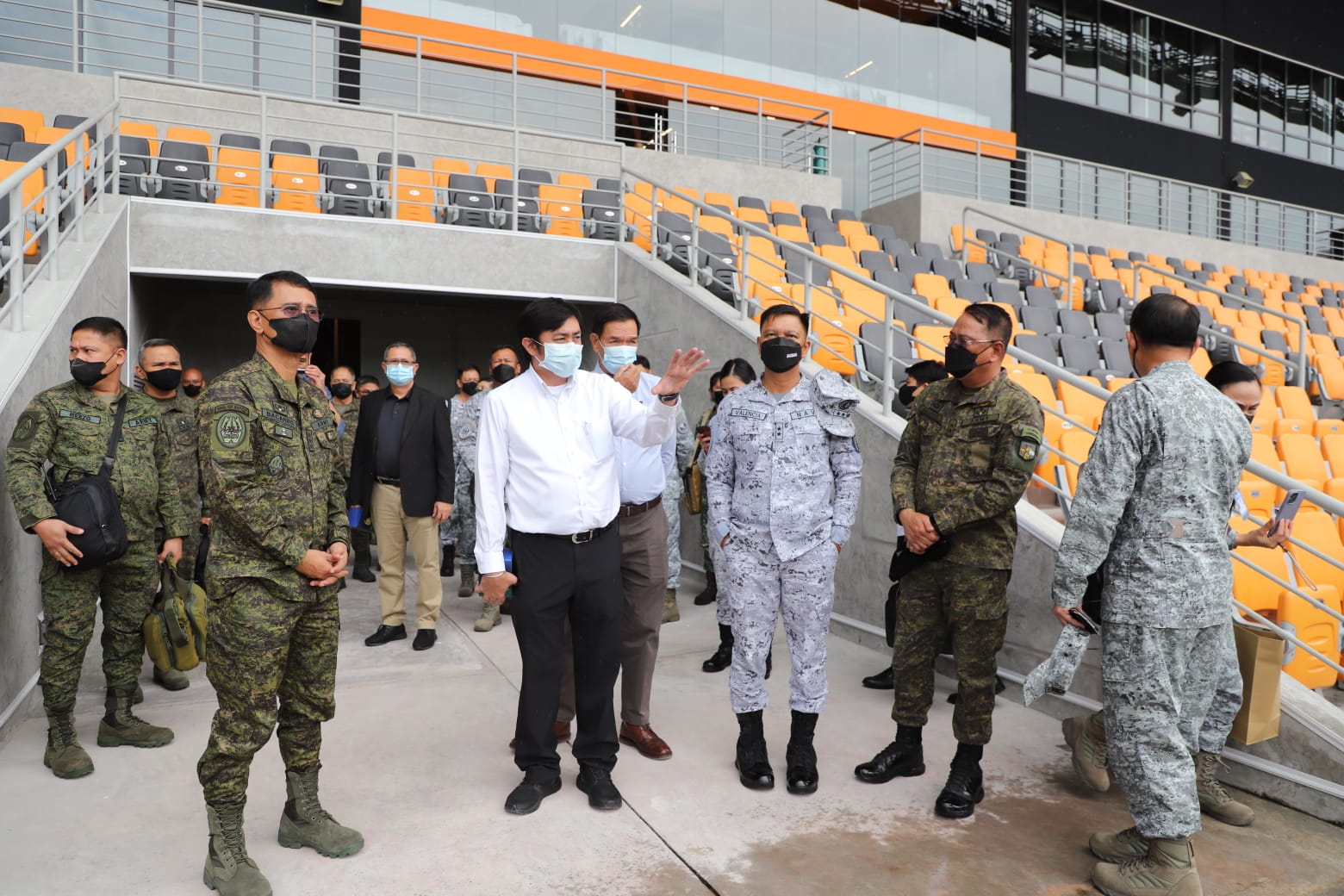 Photo caption: BCDA’s development partner for New Clark City MTD Philippines, led by its Chairman Isaac David (center in blue) and its President Engr. Patrick Nicholas David (center in white), tours the AFP around the world-class New Clark City. BCDA photo